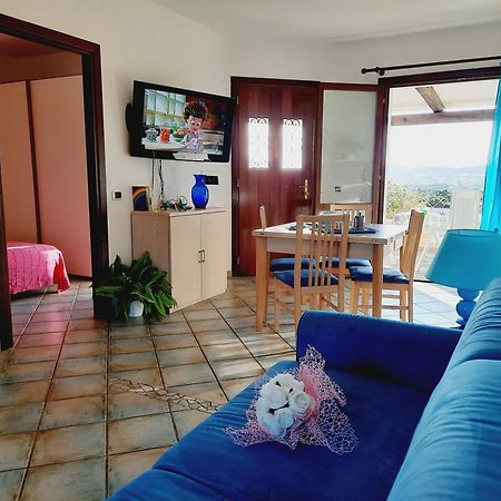 Villetta Degli Alisei Santa Teresa Gallura Extérieur photo